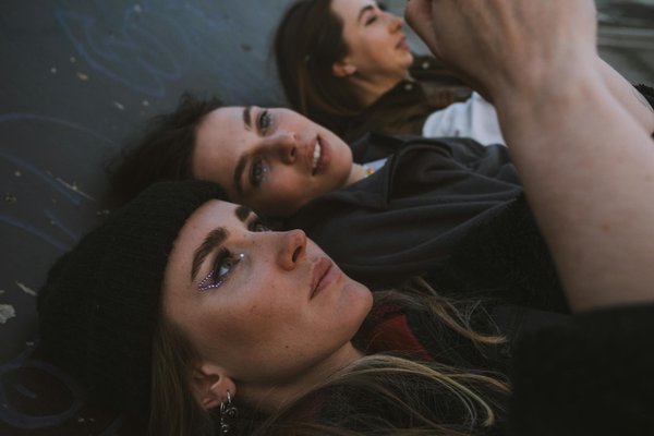 Découvrez les bienfaits du gua sha pour une peau rayonnante