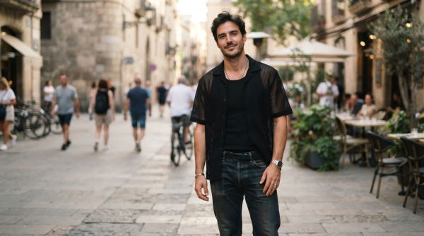 Chemise transparente homme : élégance et style moderne