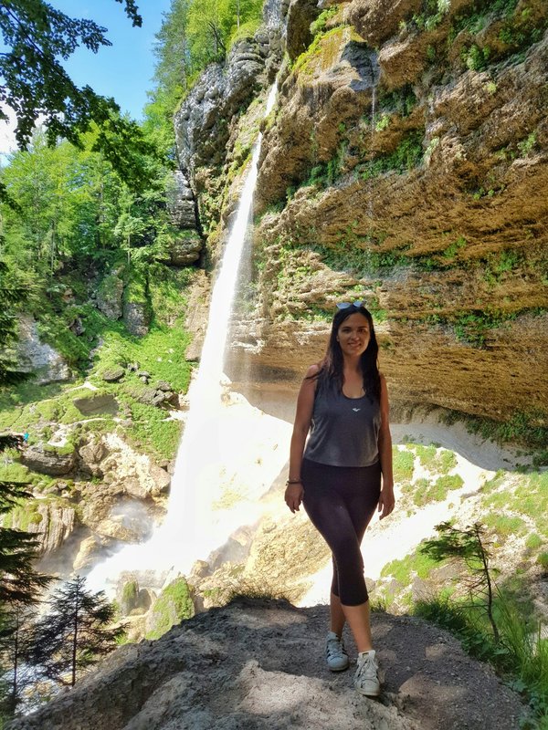 Découvrez bermudes e-shop officiel : vêtements et accessoires outdoor